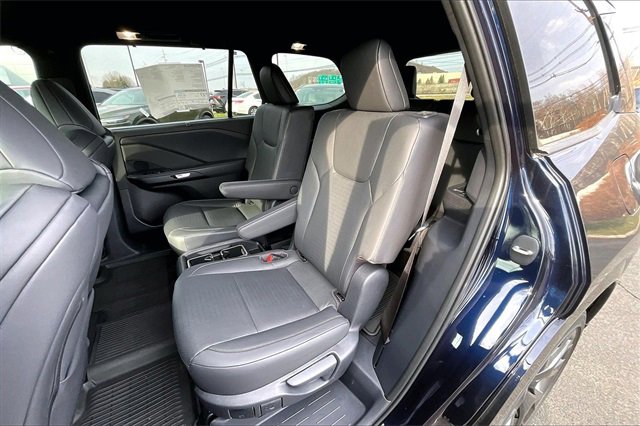 New 2025 Lexus TX 500h AWD image 10