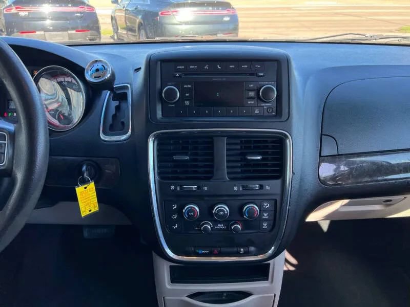 Used 2011 Dodge Grand Caravan Express w/ PWR Window Group FWD image 21