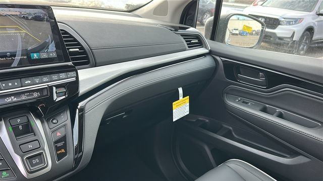 New 2026 Honda Odyssey Touring image 18