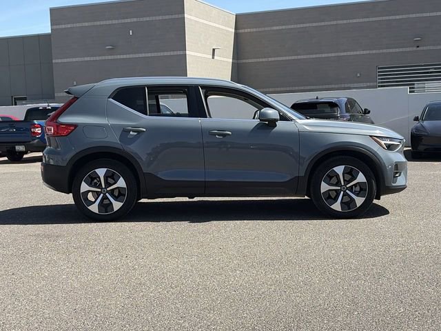 Certified 2023 Volvo XC40 B4 Plus w/ Protection Package Premier FWD image 6