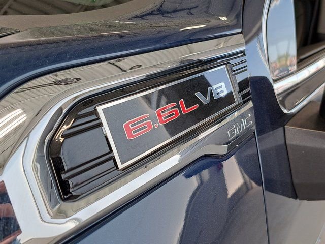 Used 2022 GMC Sierra 2500 SLT w/ SLT Preferred Package image 27