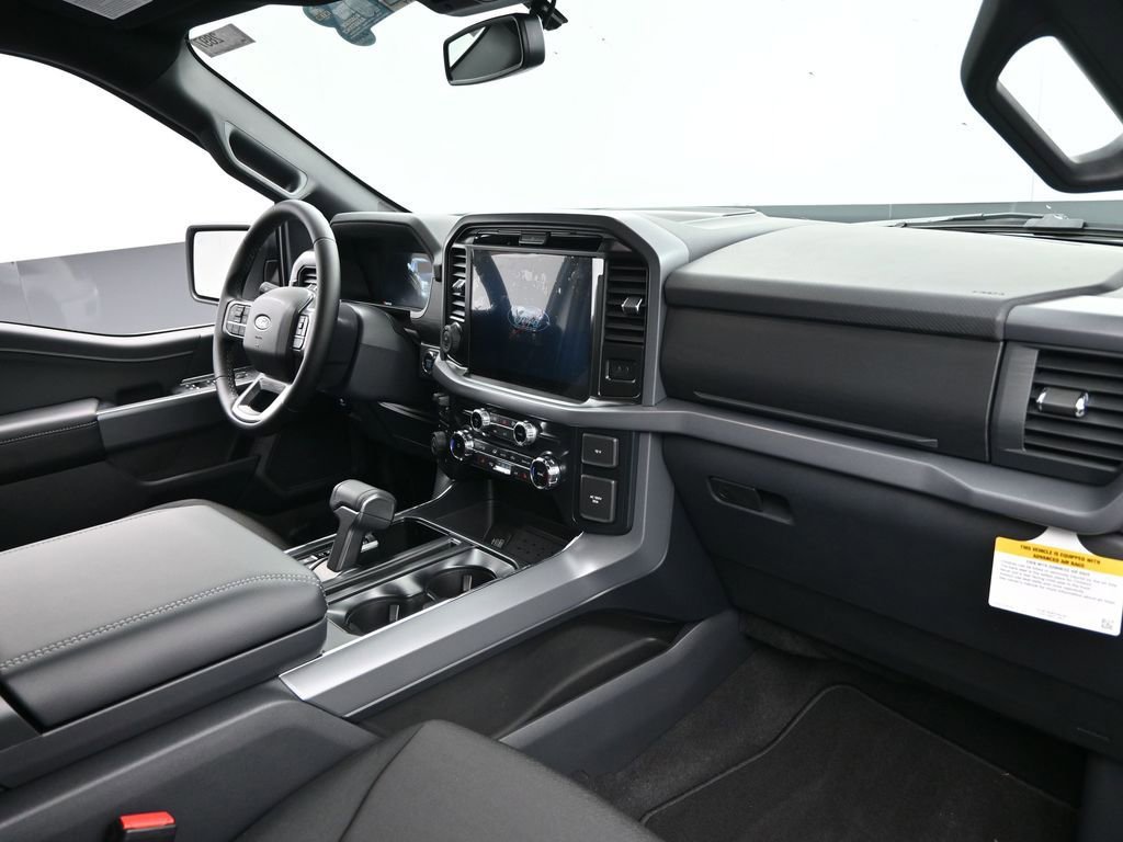 New 2025 Ford F150 XLT w/ Equipment Group 302A MID image 30