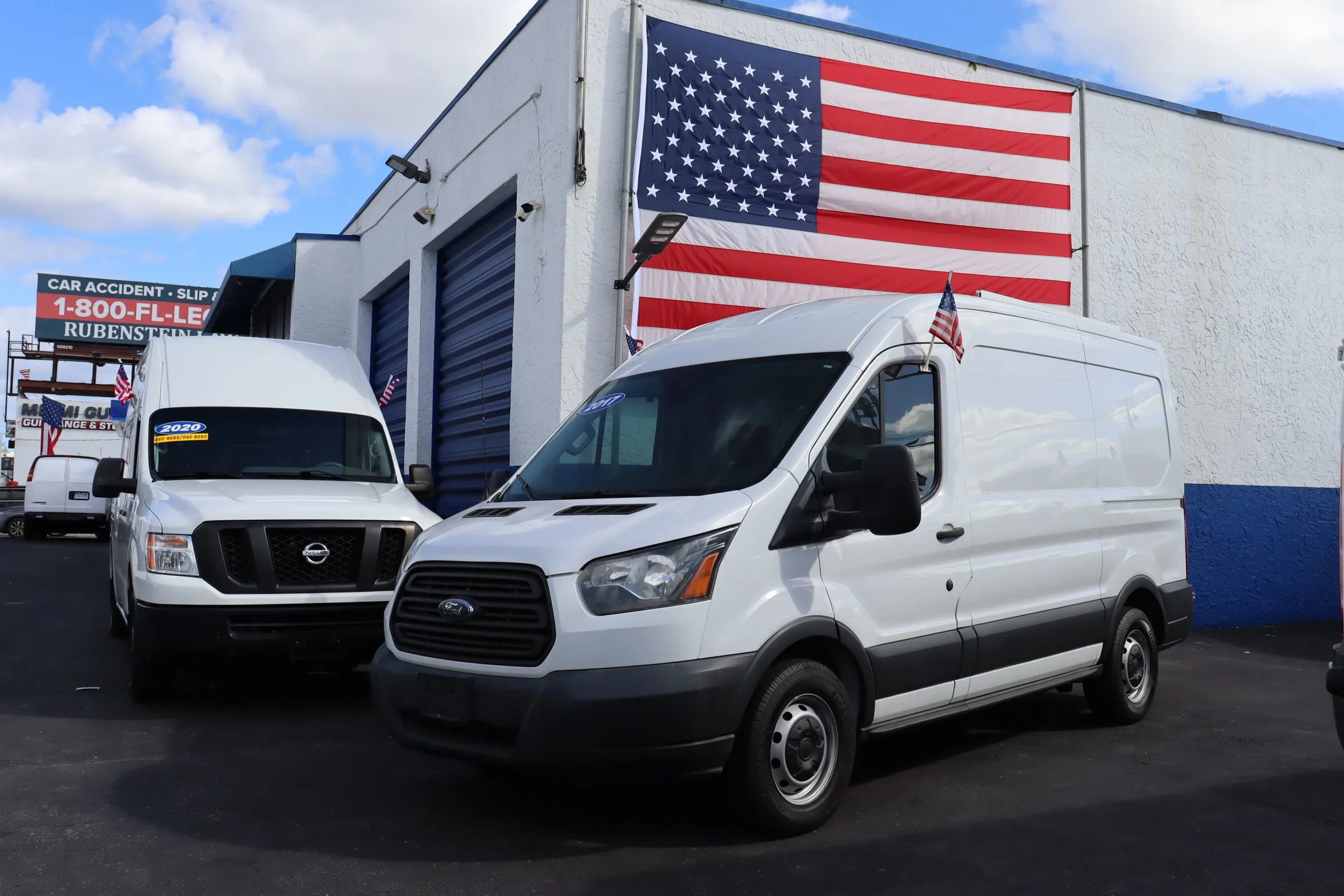 Used 2017 Ford Transit 150 130 Medium Roof image 1