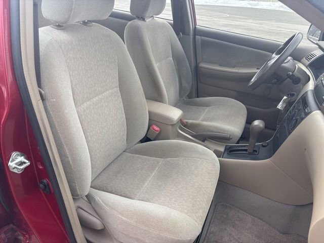 Used 2004 Toyota Corolla CE image 12