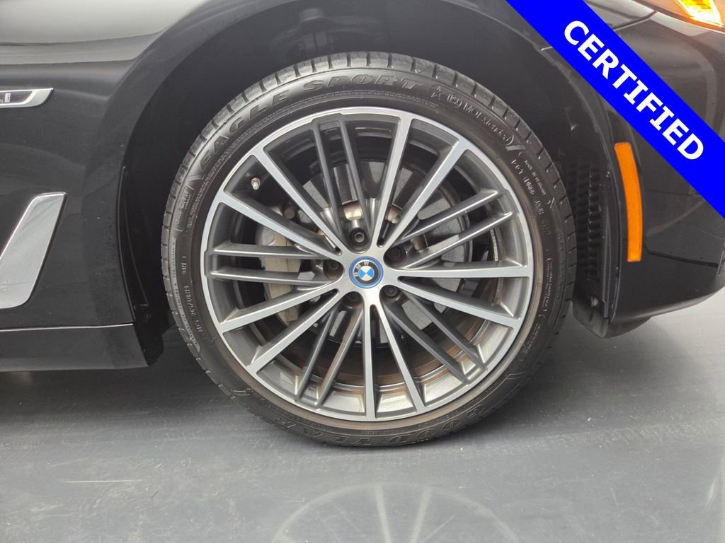 Certified 2023 BMW 530e 530e iPerformance w/ Premium Package image 13