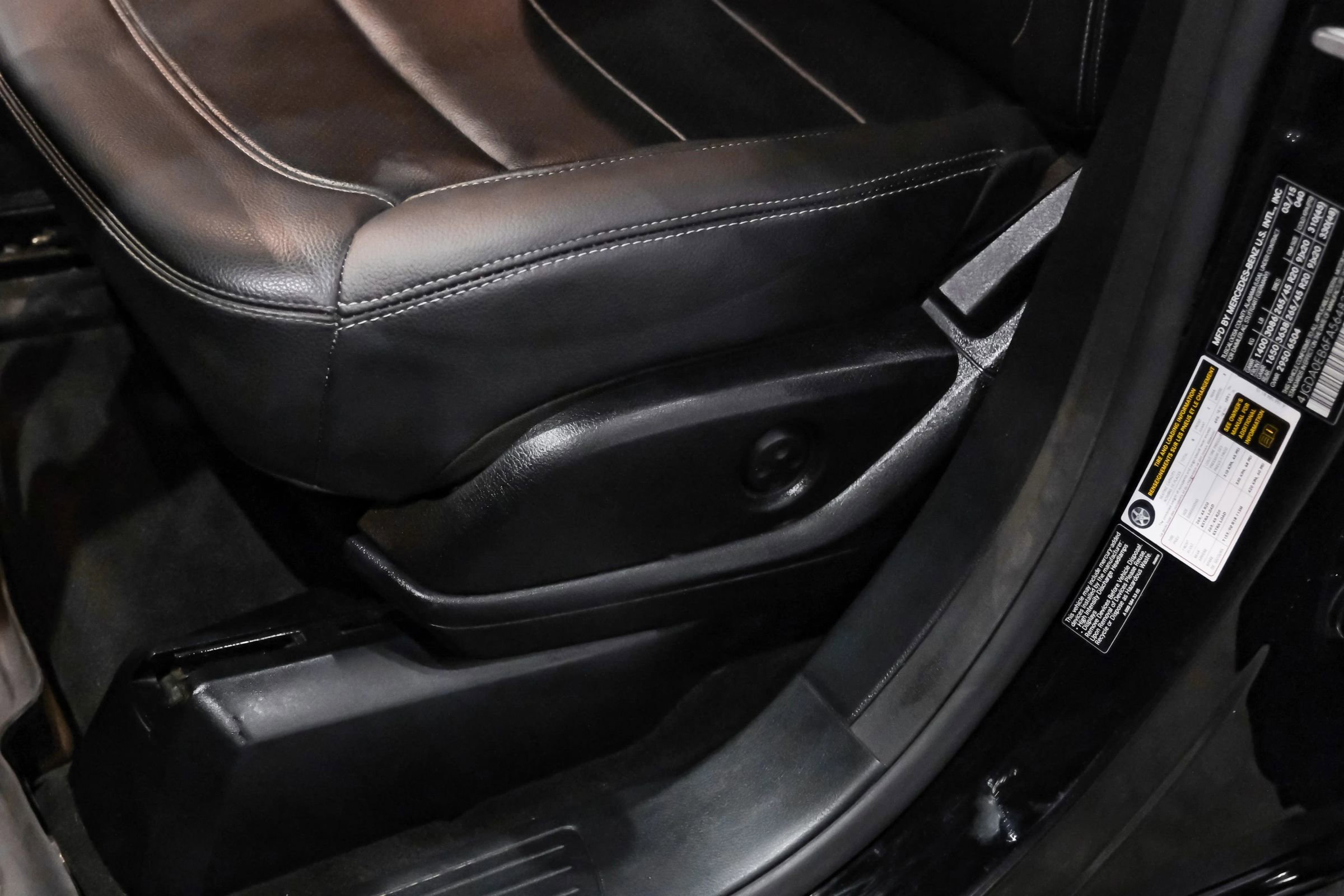 Used 2015 Mercedes-Benz ML 250 BlueTEC 4MATIC image 27