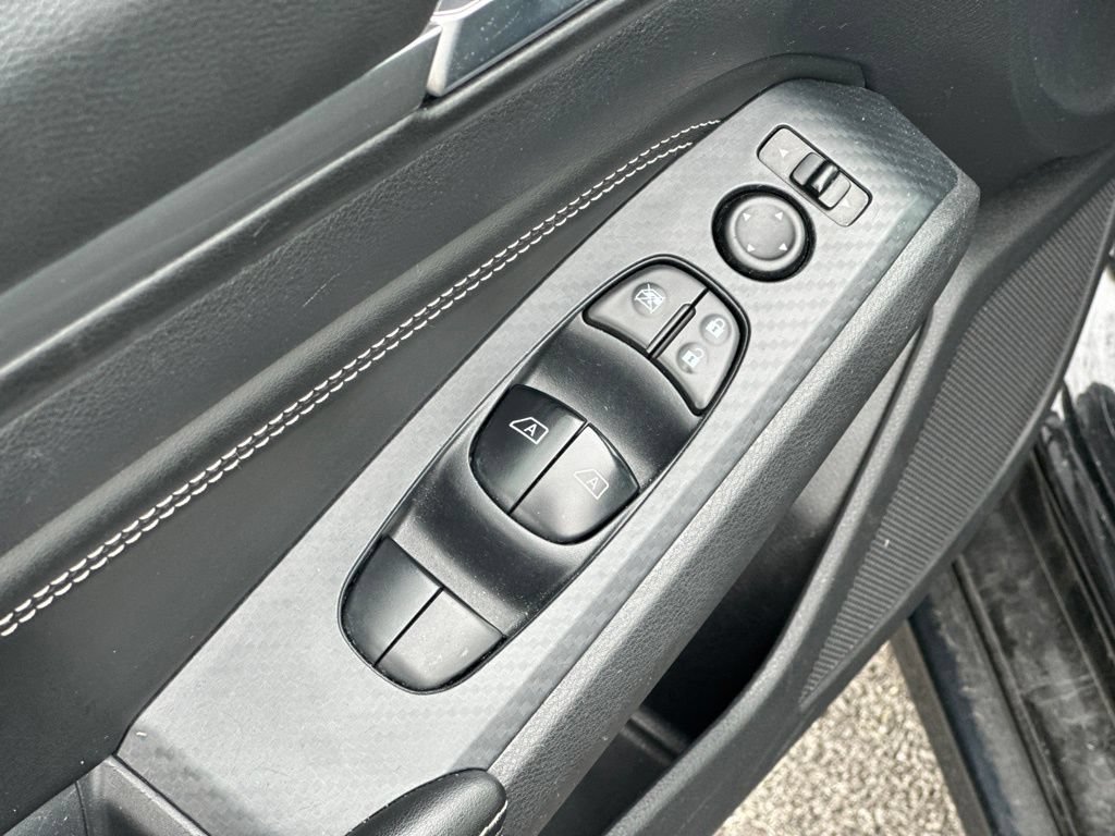 Used 2019 Nissan Altima 2.5 SL FWD image 16
