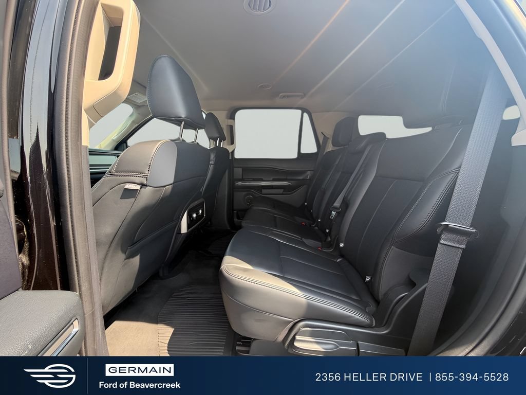 Used 2024 Ford Expedition XLT AWD/4WD image 28