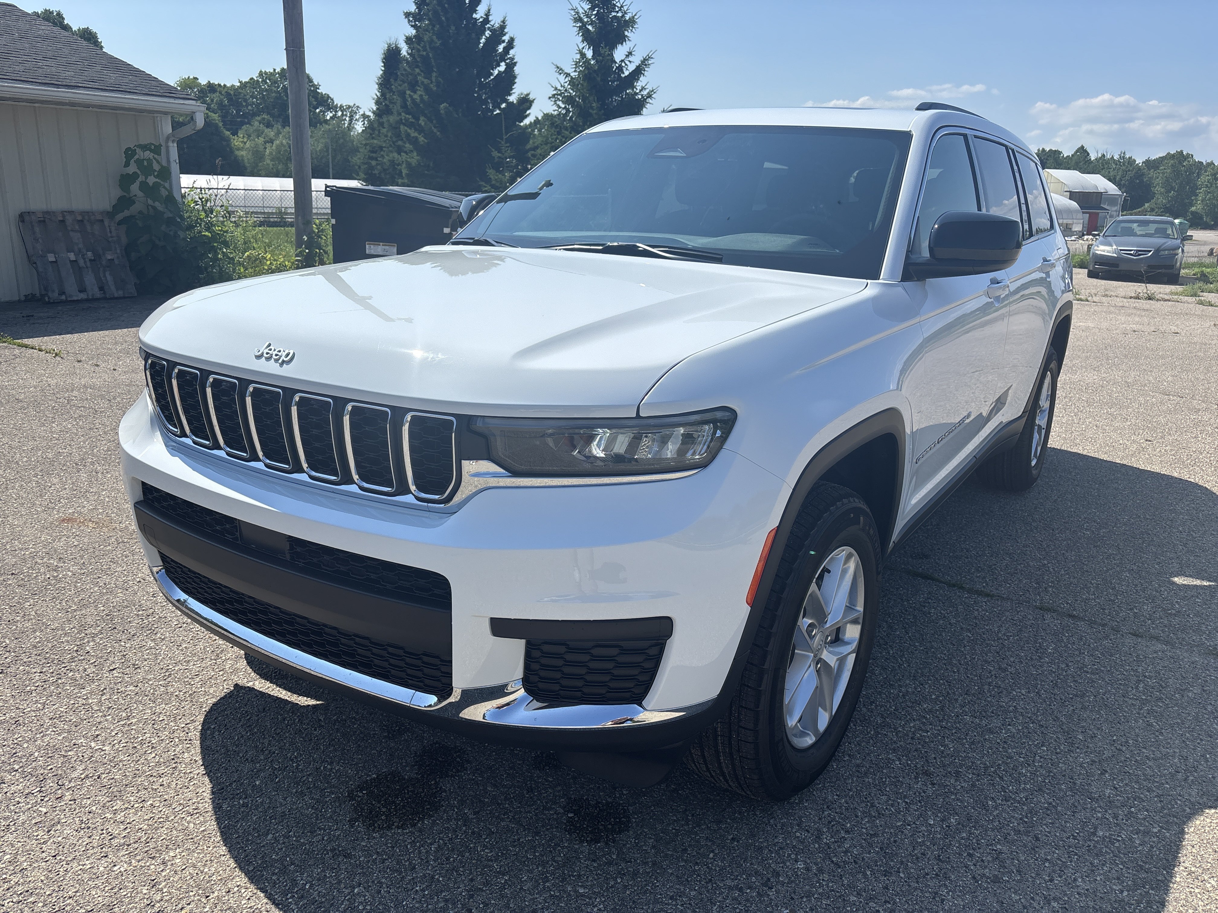 New 2026 Jeep Grand Cherokee L 4WD image 12