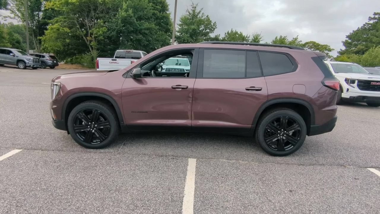 Used 2026 GMC Acadia Elevation w/ Black Edition FWD image 5