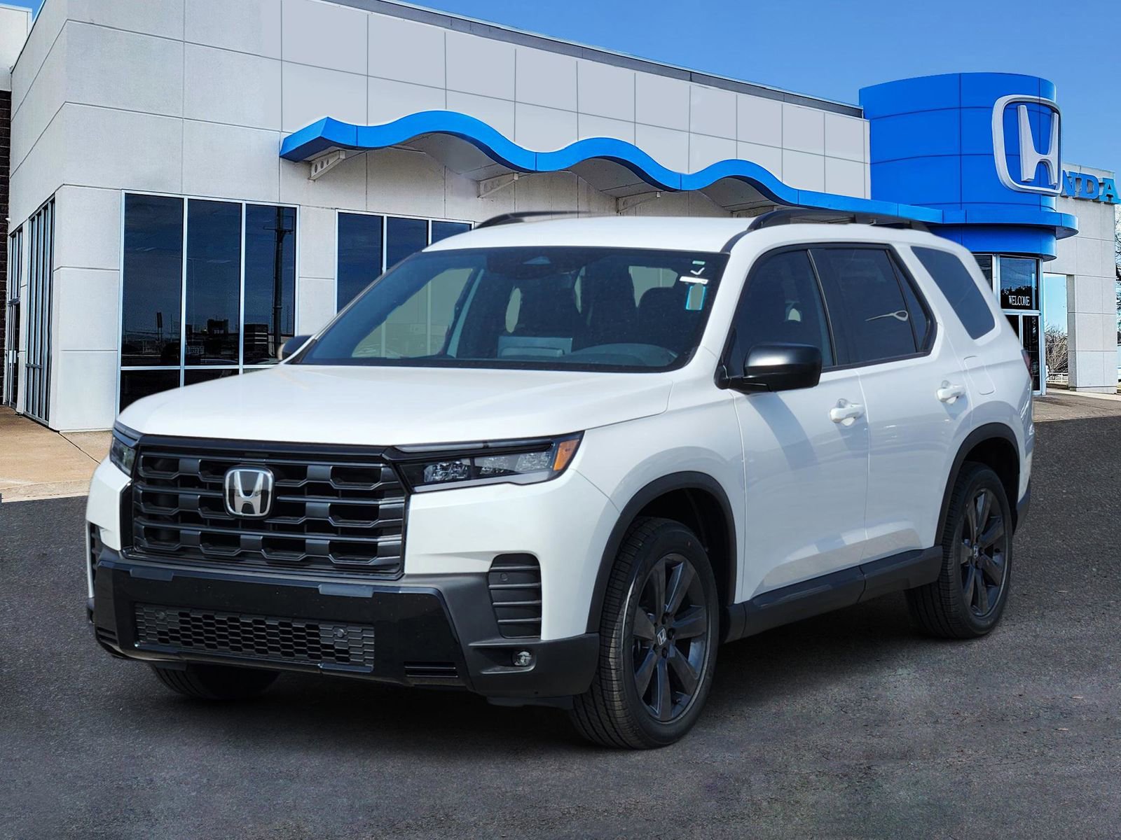 New 2026 Honda Pilot Sport image 2
