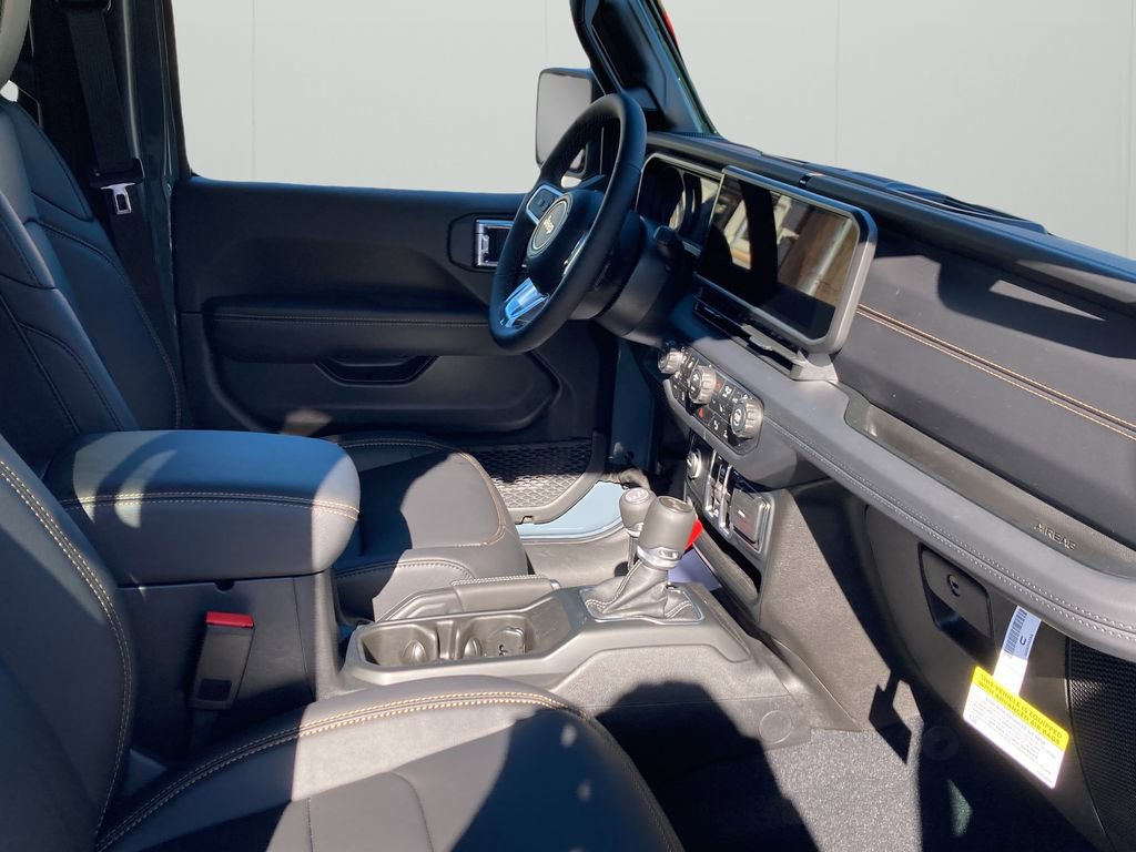 New 2026 Jeep Wrangler Sahara image 13