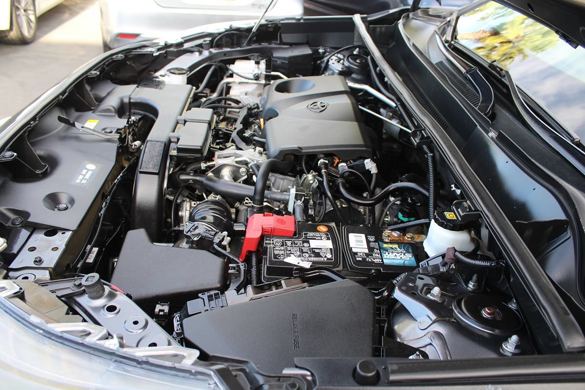 Used 2019 Toyota RAV4 LE w/ Carpet Mat Package FWD image 31