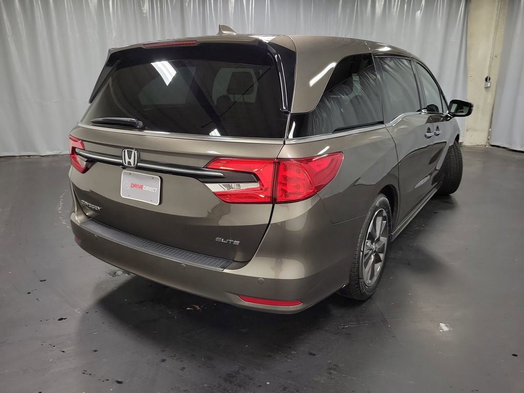Used 2023 Honda Odyssey Elite image 8