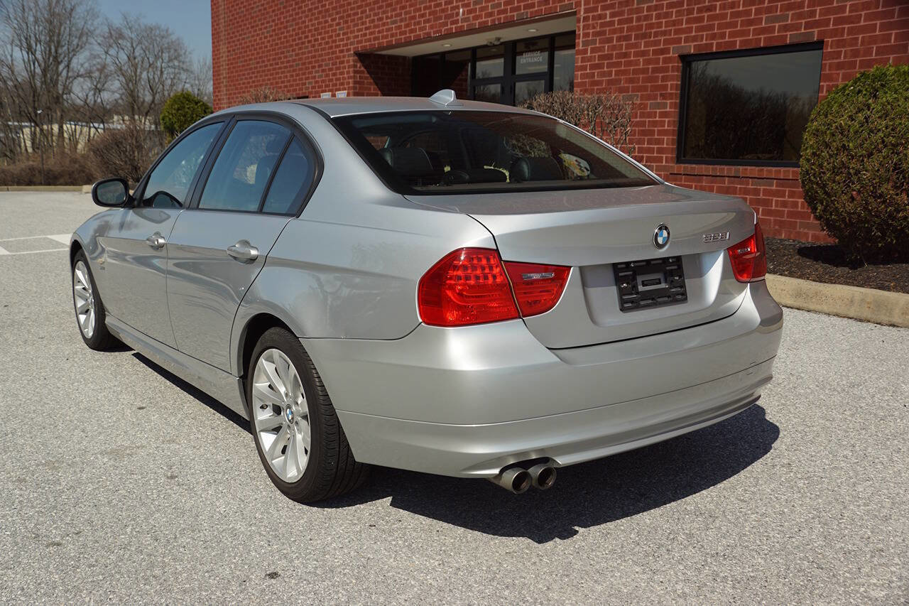 Used 2011 BMW 328i xDrive Sedan image 6