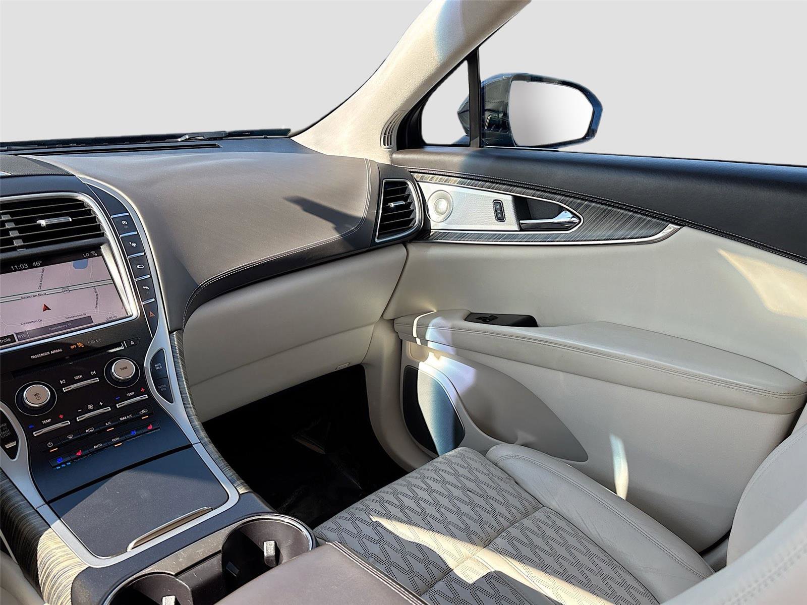 Used 2019 Lincoln Nautilus Black Label image 27