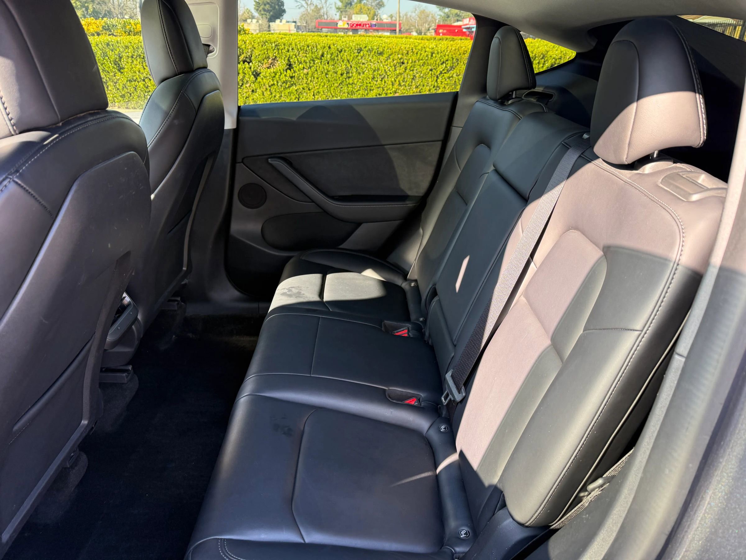 Used 2022 Tesla Model Y Performance image 12