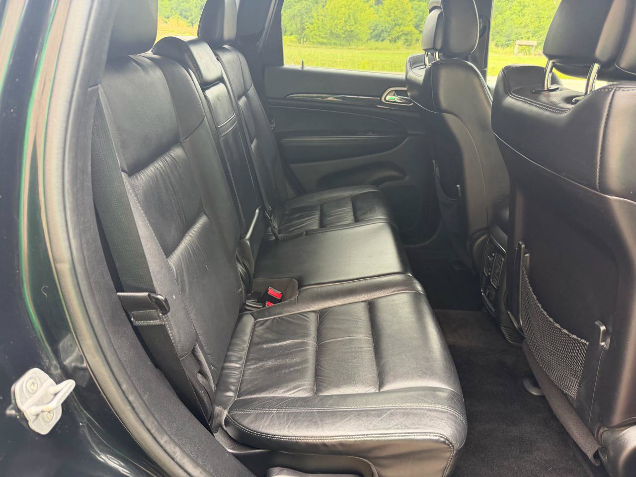 Used 2012 Jeep Grand Cherokee Laredo AWD/4WD image 30