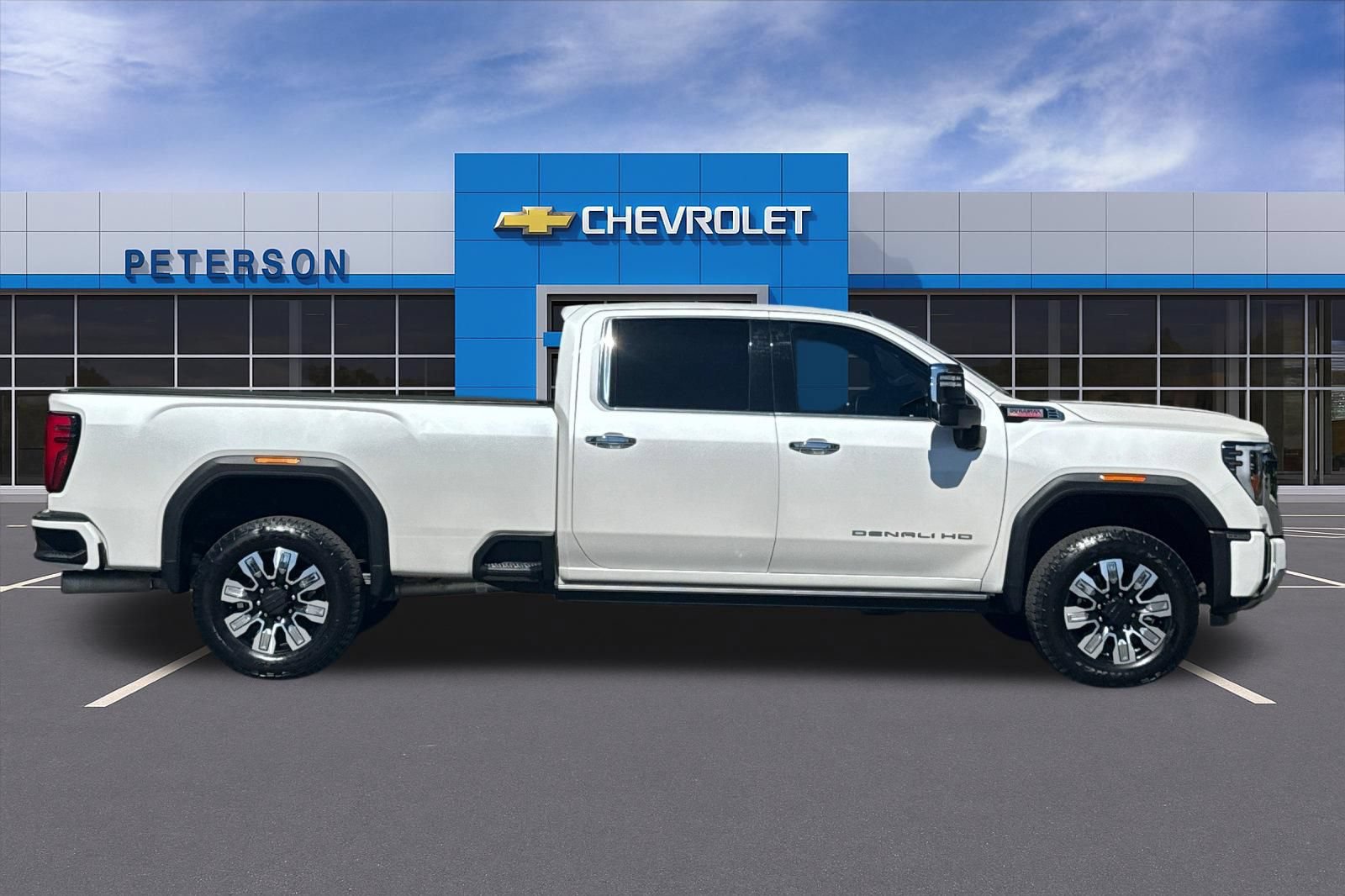 Certified 2024 GMC Sierra 3500 Denali w/ Denali Reserve Package AWD/4WD image 3