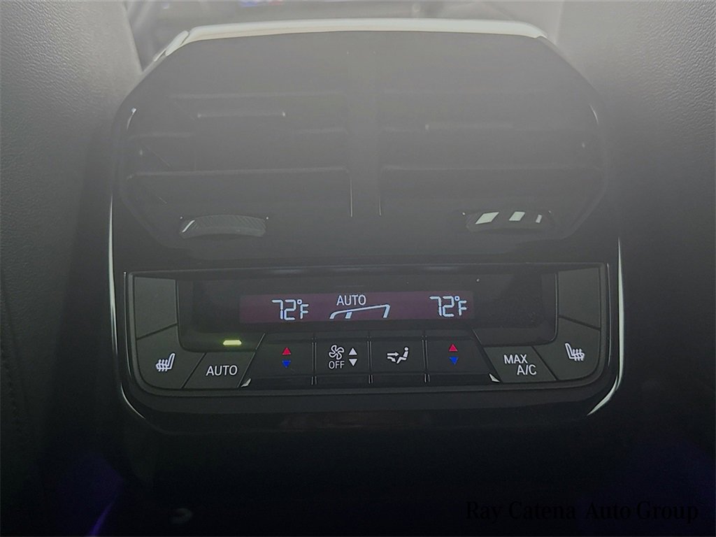 Used 2025 BMW iX xDrive50 w/ Premium Package image 26