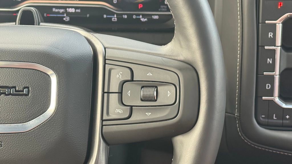 Used 2024 GMC Yukon Denali Ultimate w/ LPO, Floor Liner Package AWD/4WD image 22