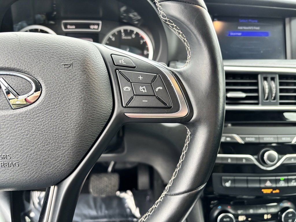 Used 2018 INFINITI QX30 Premium w/ Technology Package image 8