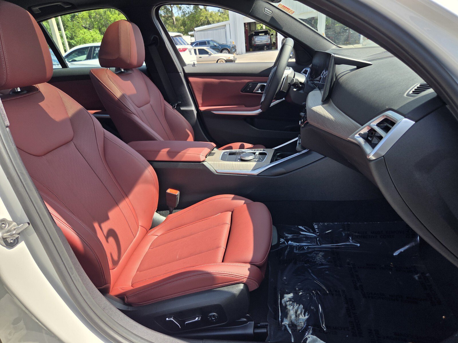 Certified 2025 BMW 330i Sedan RWD image 17