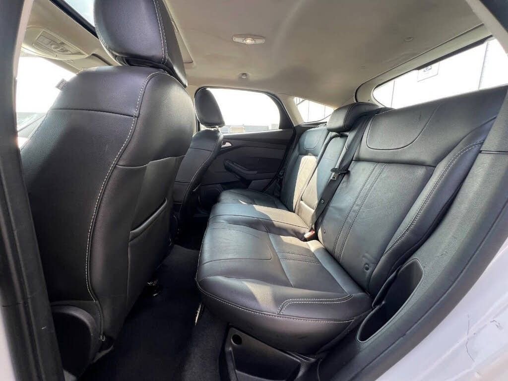 Used 2014 Ford Focus Titanium image 25