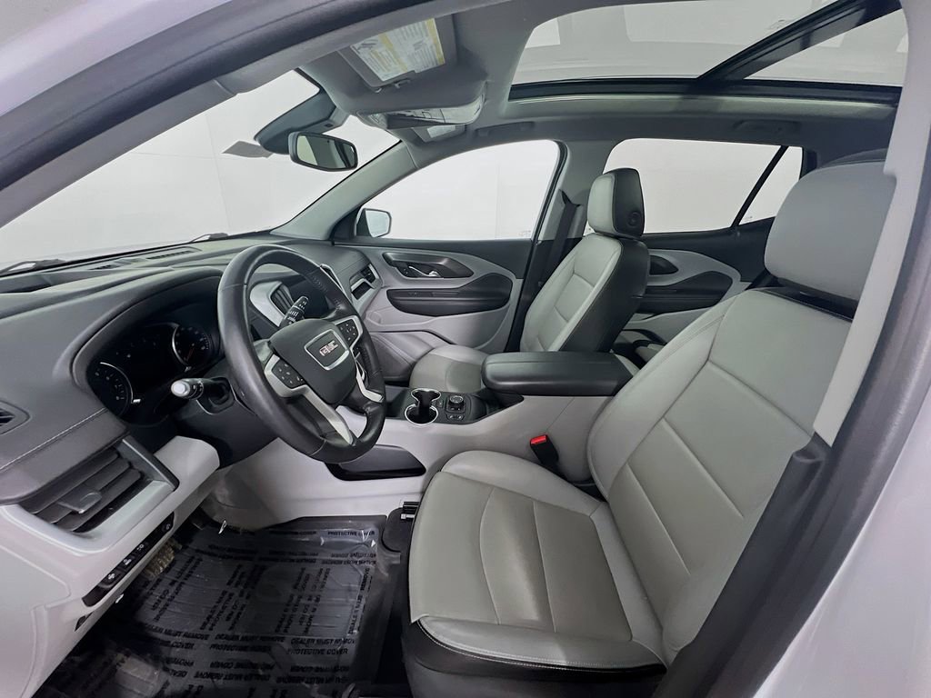 Certified 2022 GMC Terrain SLT w/ Infotainment Package II image 21
