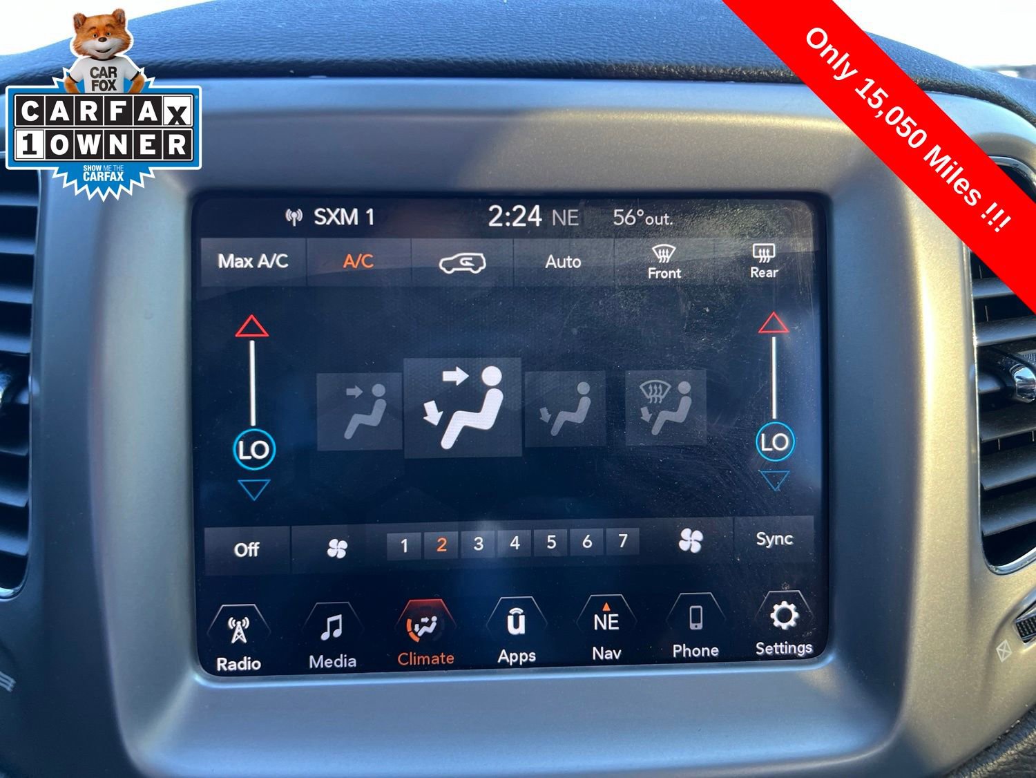Used 2018 Jeep Compass Latitude w/ Popular Equipment Group FWD image 15