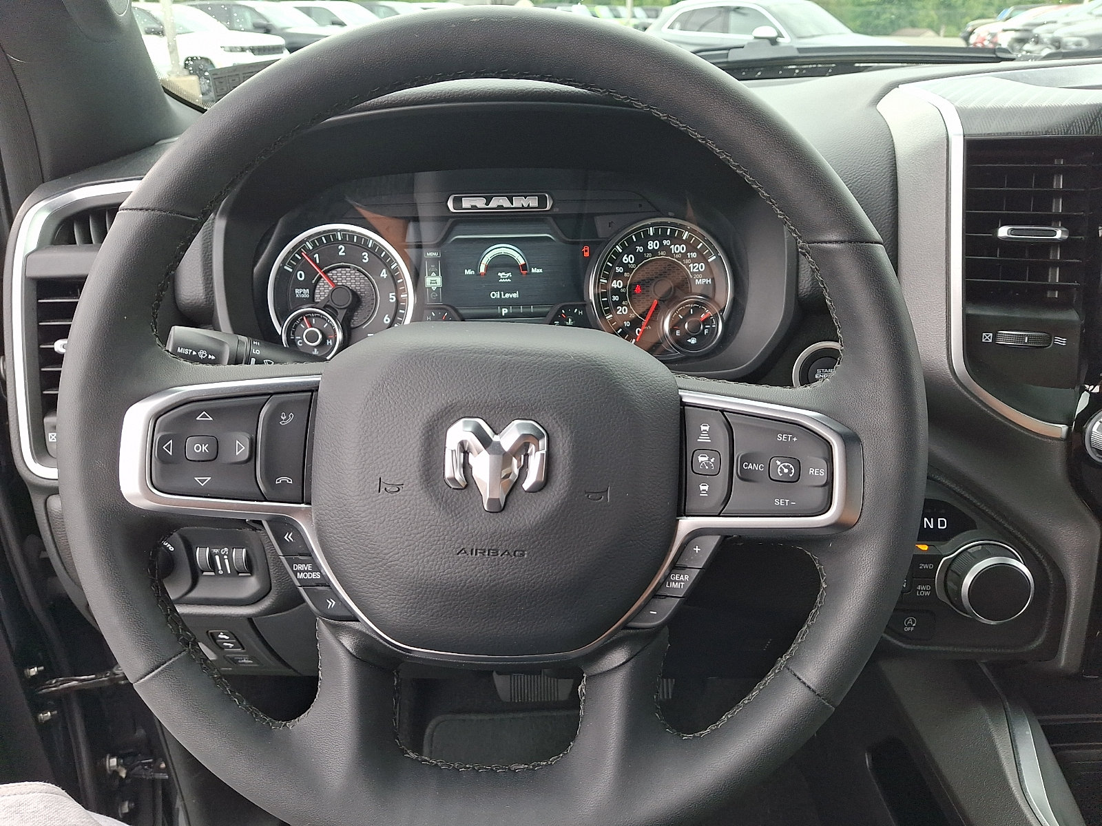 Used 2025 RAM 1500 Big Horn AWD/4WD image 18