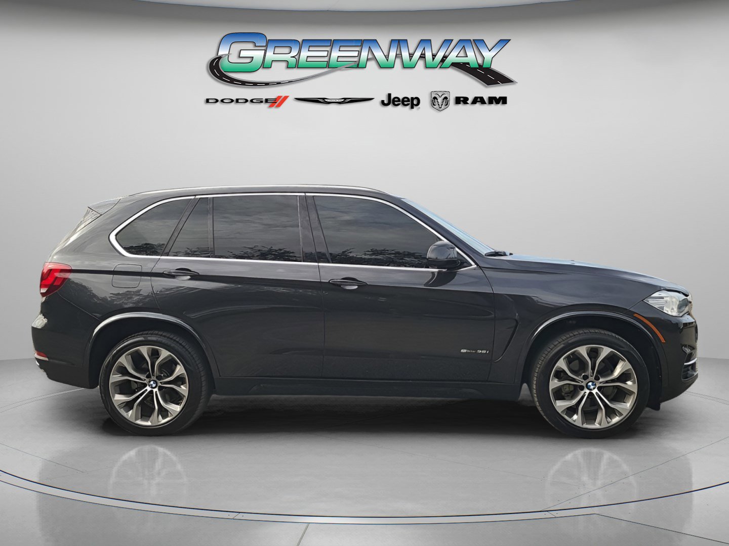 Used 2018 BMW X5 sDrive35i image 5