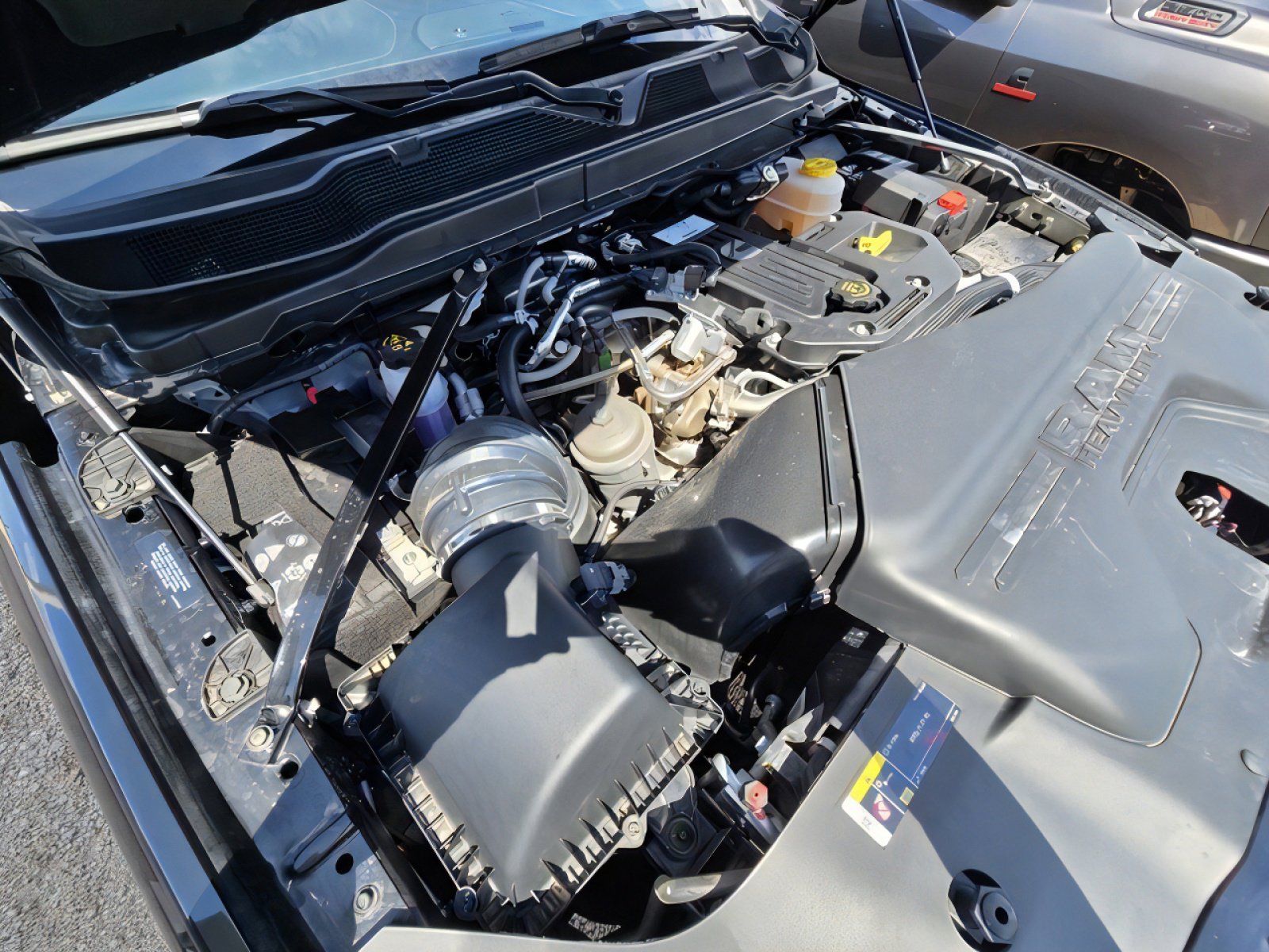 New 2025 RAM 2500 Limited image 20