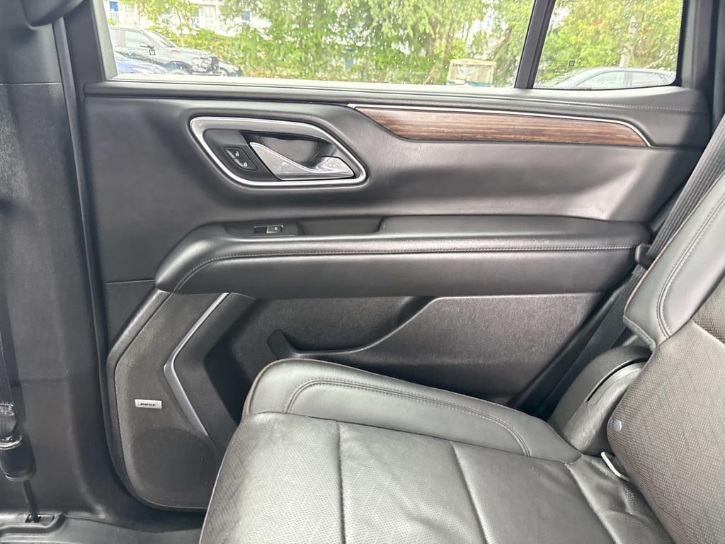 Used 2021 Chevrolet Tahoe High Country w/ Premium Package AWD/4WD image 18