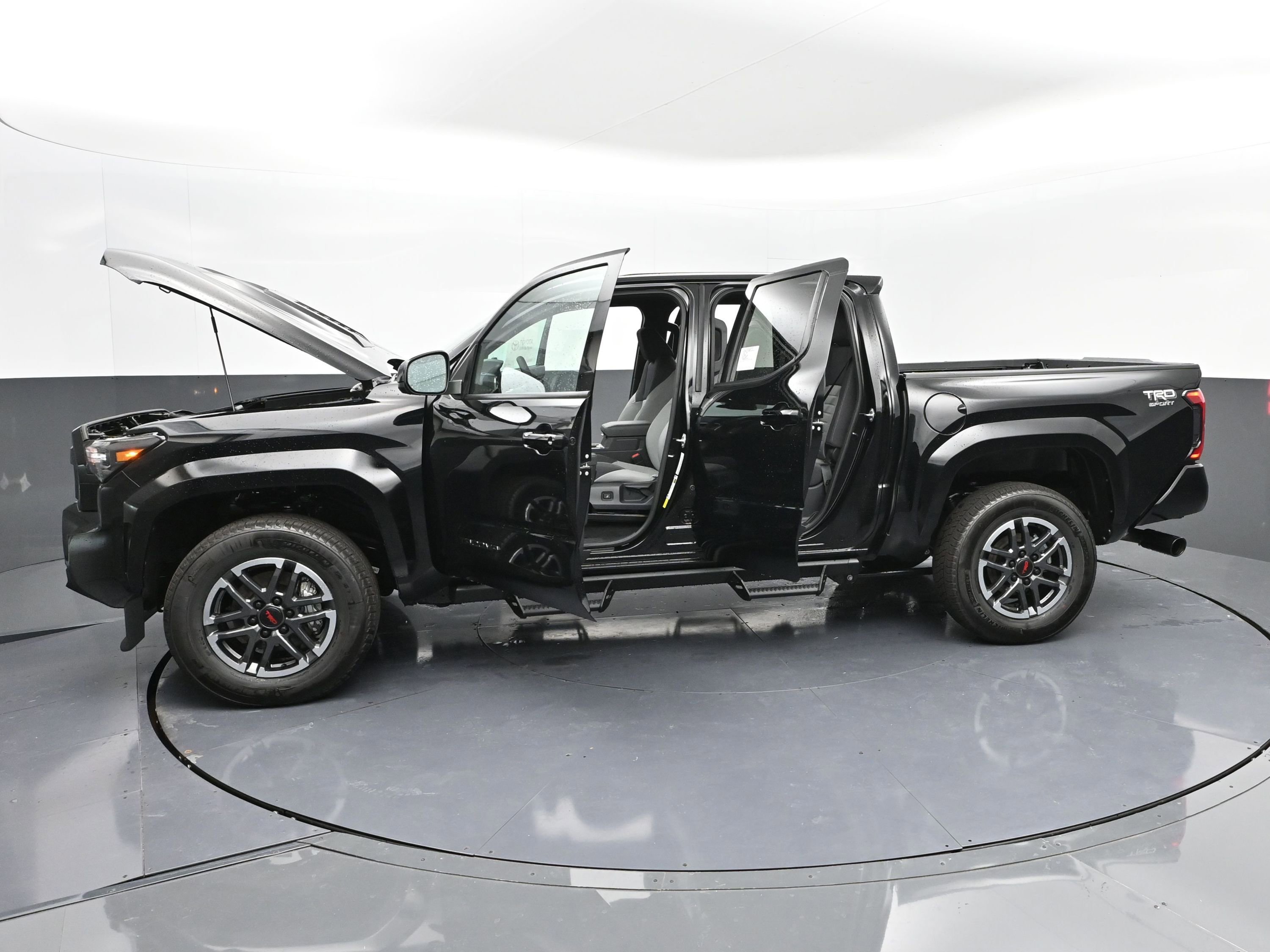 Certified 2025 Toyota Tacoma TRD Sport image 42