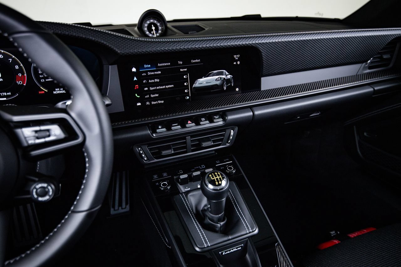Certified 2026 Porsche 911 GT3 RWD image 19