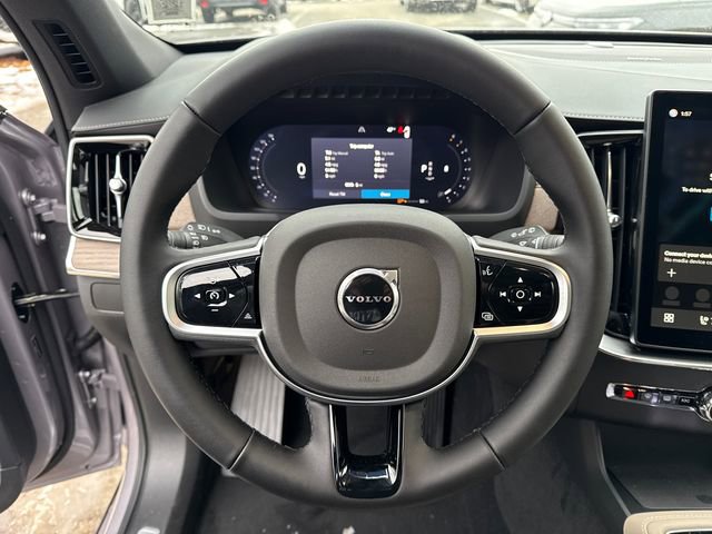 New 2026 Volvo XC90 B6 Plus w/ Protection Package Premier image 11