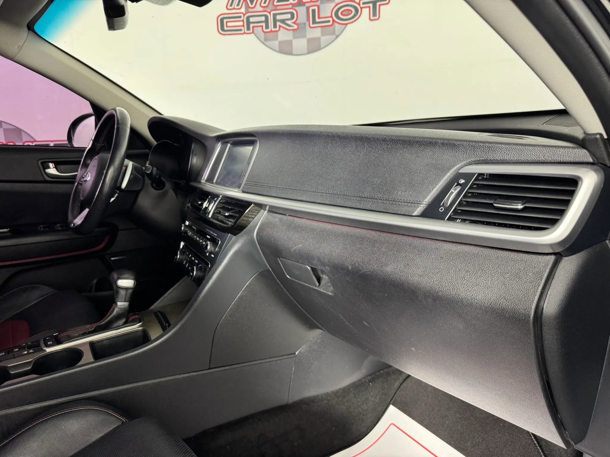 Used 2019 Kia Optima SX FWD image 12