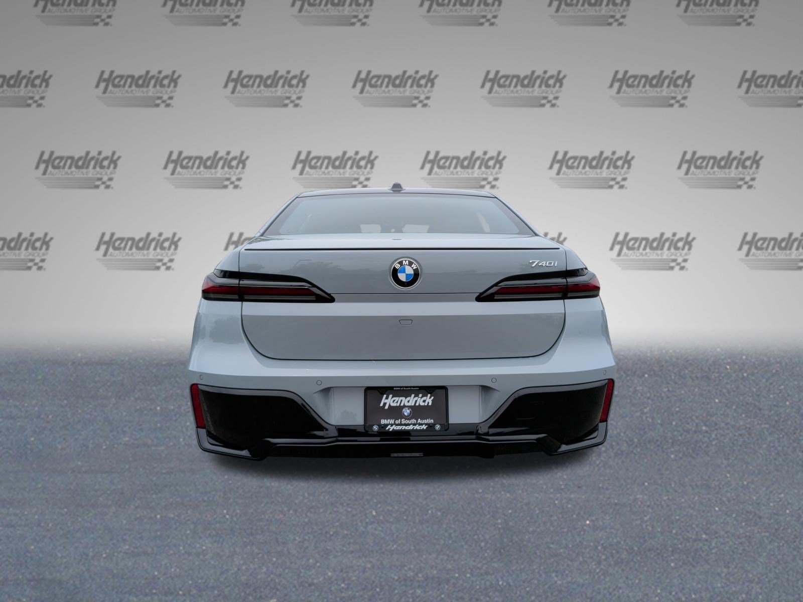 New 2026 BMW 740i RWD image 8