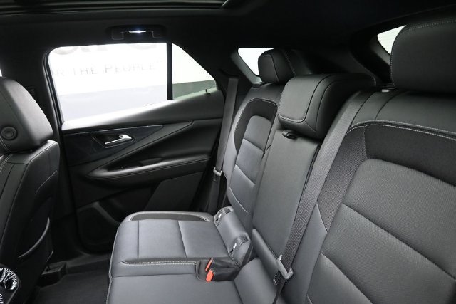 Used 2024 Chevrolet Blazer EV LT AWD/4WD image 21