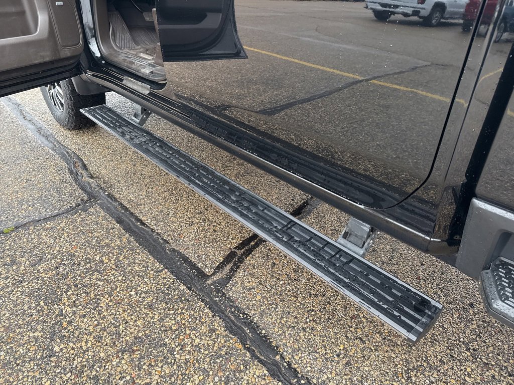 Used 2021 GMC Sierra 2500 Denali w/ Denali Ultimate Package image 9