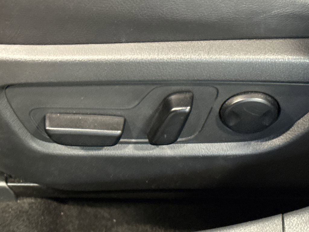 Certified 2025 MAZDA CX-50 AWD 2.5 S w/ Preferred Package image 27