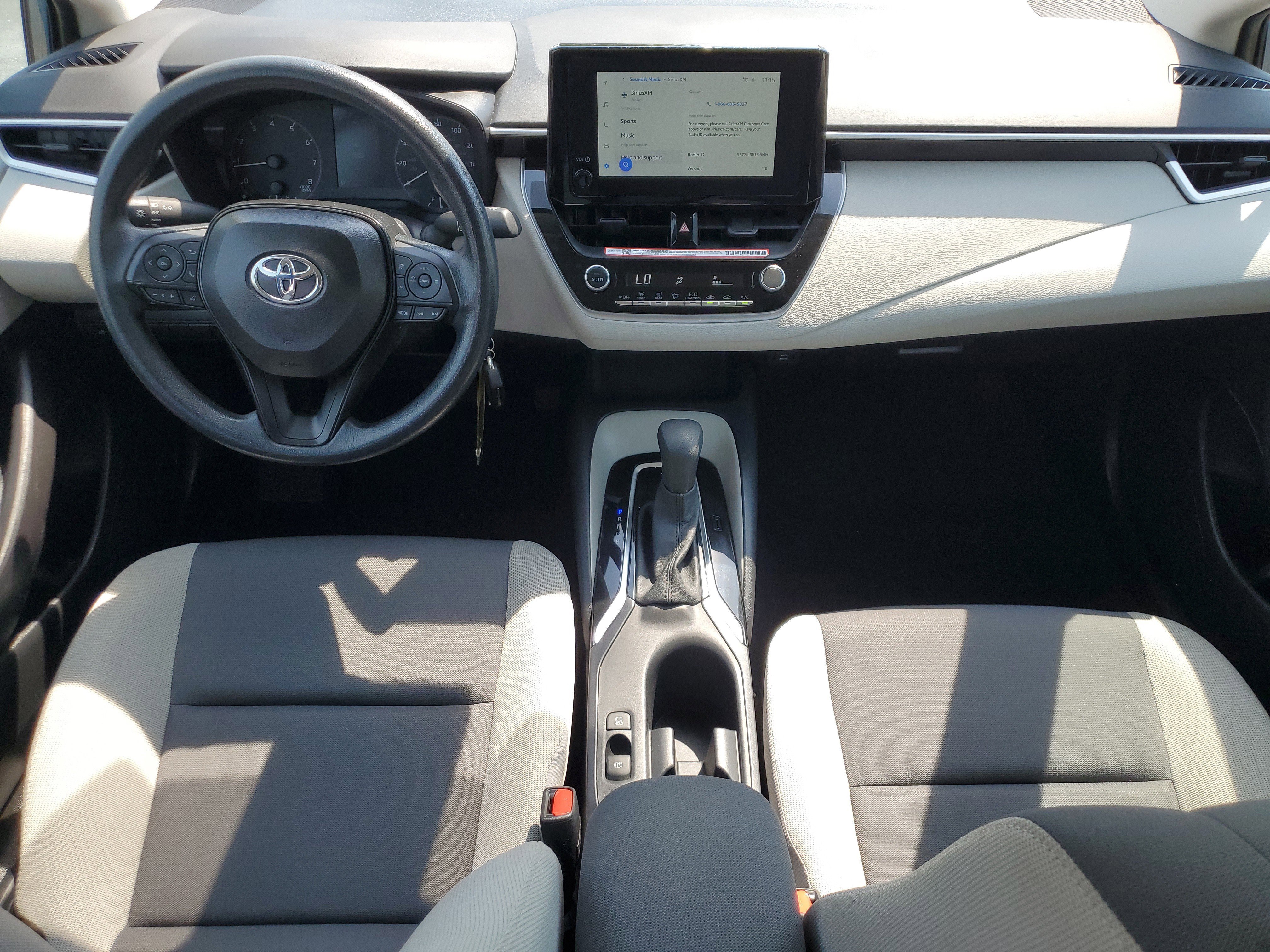 Used 2025 Toyota Corolla LE FWD image 15