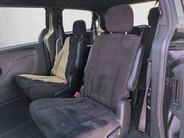 Used 2014 Dodge Grand Caravan SE image 14