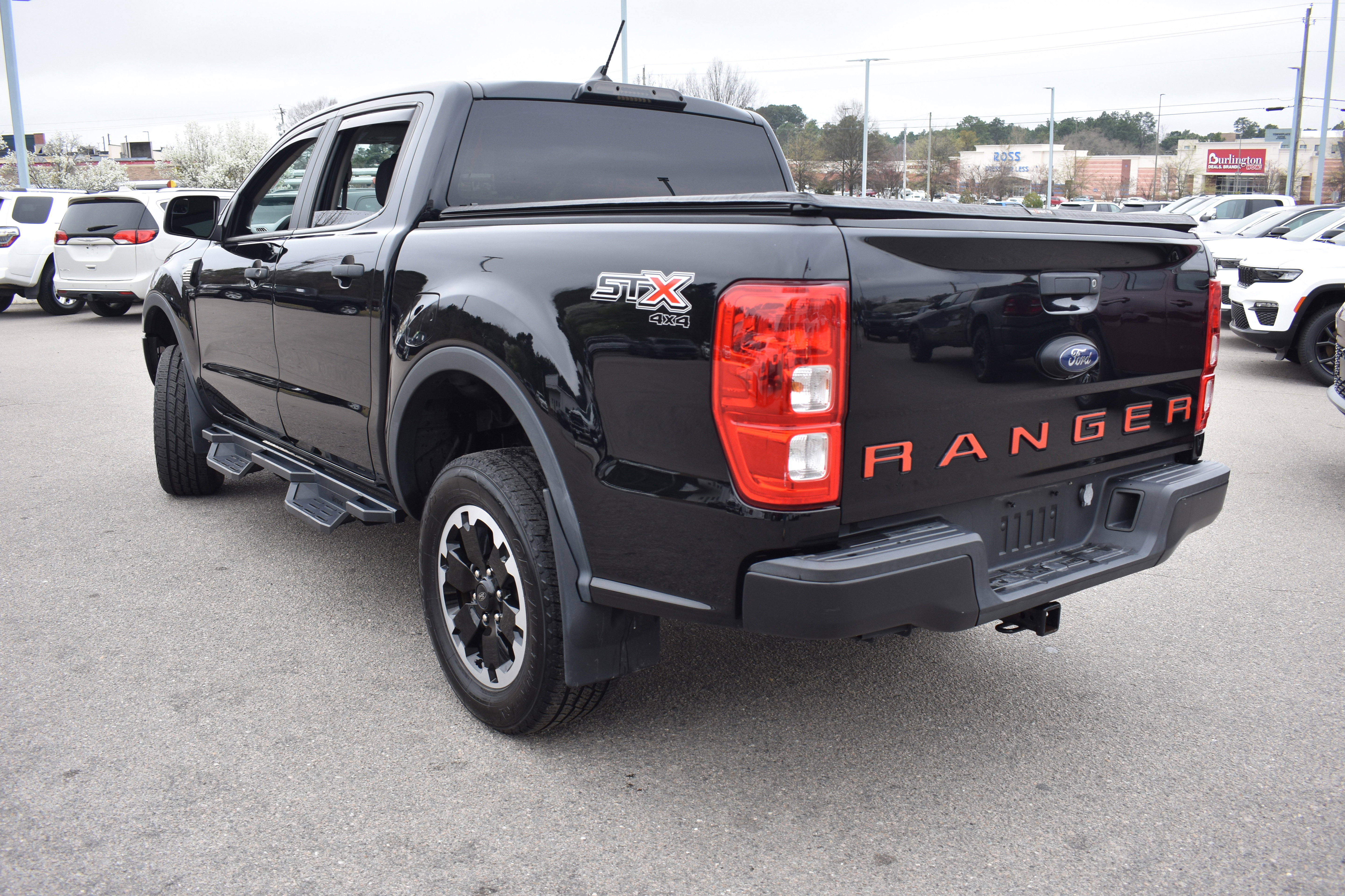 Used 2021 Ford Ranger XL w/ Equipment Group 101A High image 7