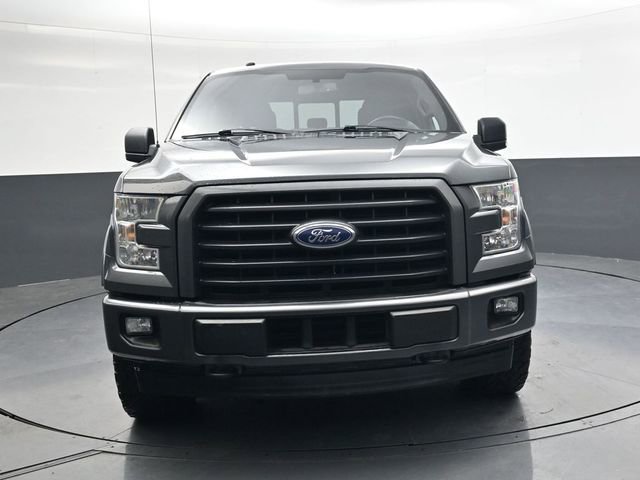 Used 2017 Ford F150 XLT w/ Equipment Group 302A Luxury image 11