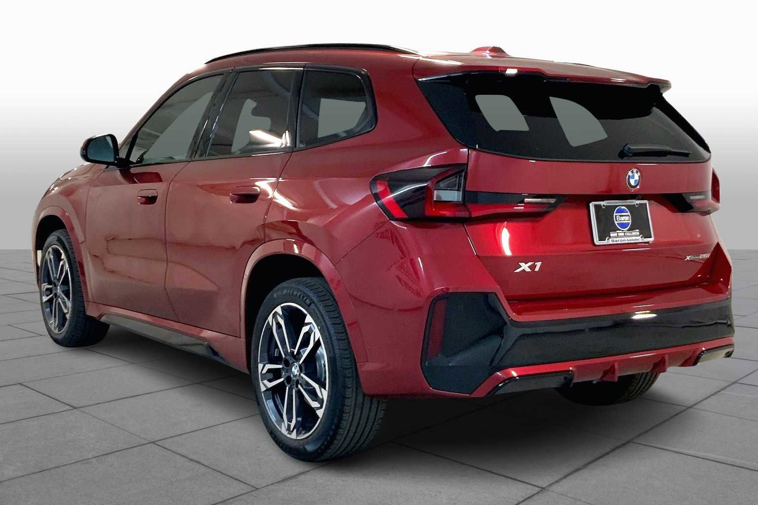 New 2026 BMW X1 xDrive28i w/ Technology Package image 12