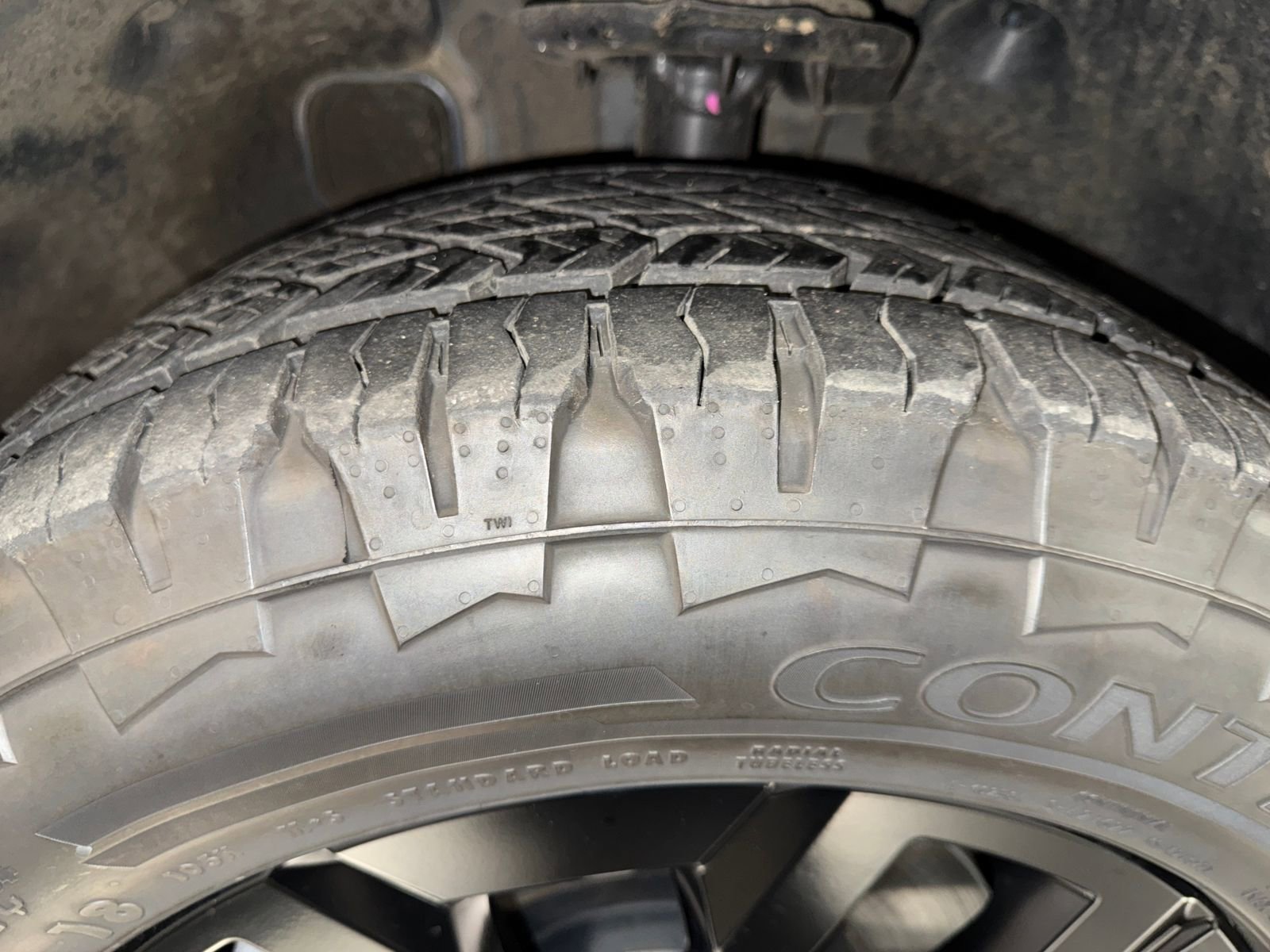 Used 2025 Kia Telluride AWD image 11