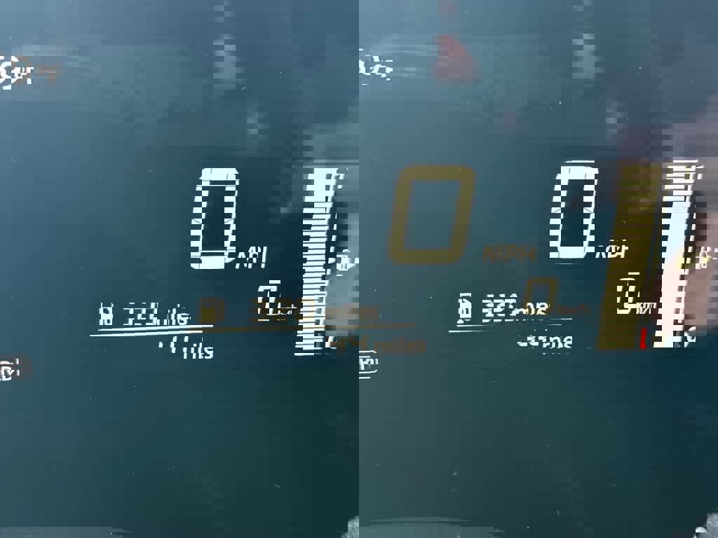 Used 2026 Nissan Kicks SV image 14