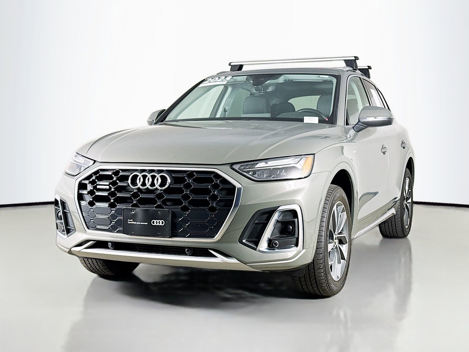 Certified 2023 Audi Q5 2.0T Premium w/ Convenience Package image 3